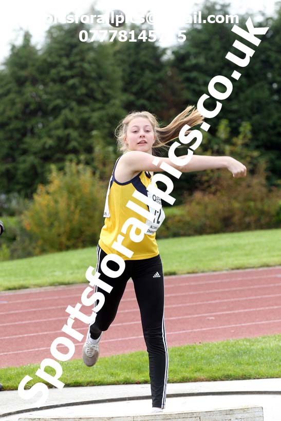 Shot putt, NECAA Open Meeting, Morpeth, Sunday, October 18th. David T. Hewitson/Sports for All Pics
